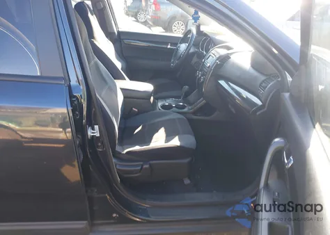 2012 Kia Sorento Lx from USA, damaged, VIN 5XYKTCA6XCG241969